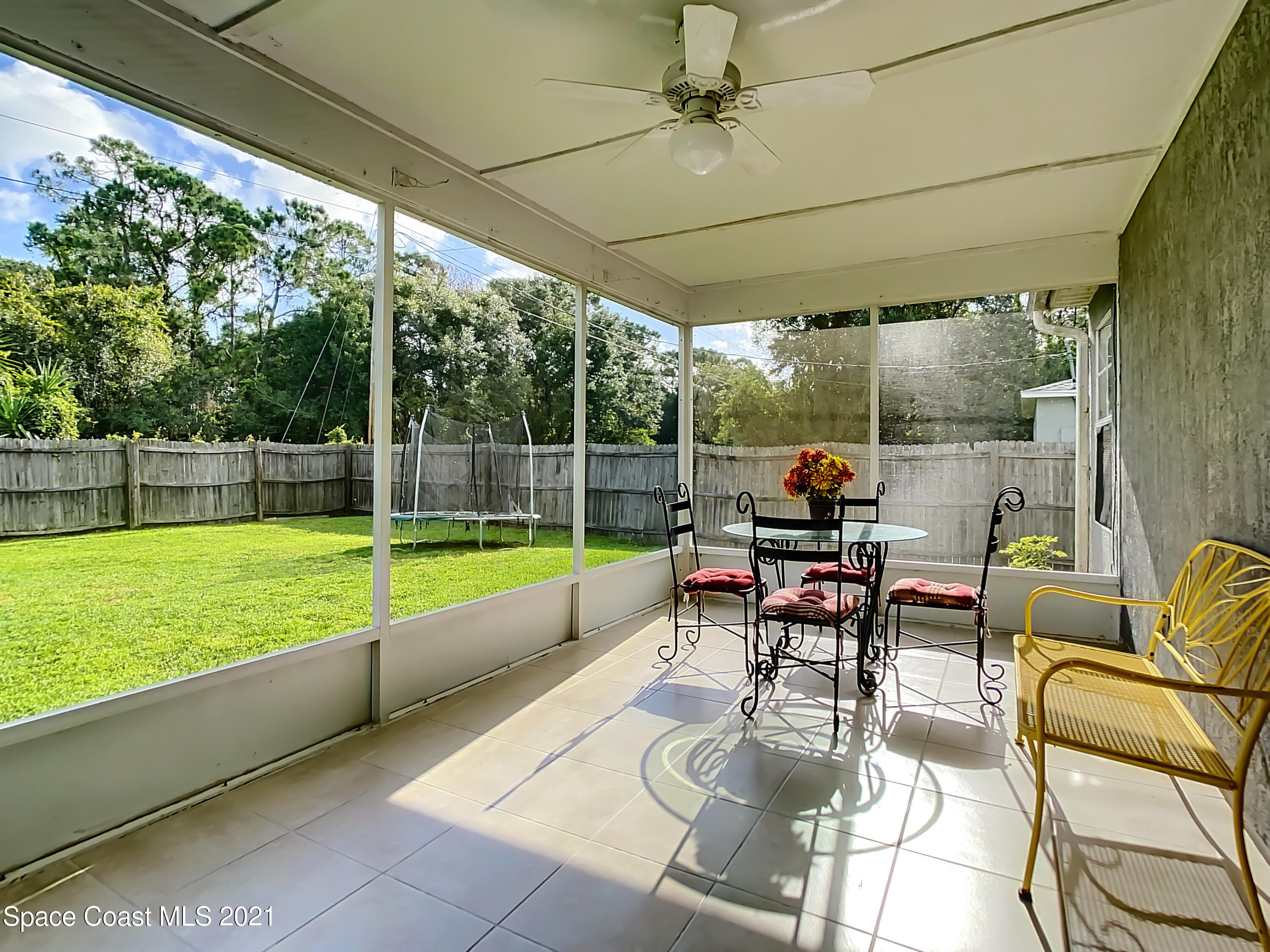 634 Waycross Road Southwest Palm Bay, FL 32908 - Photo 22 of 27 634 Waycross Road SW-31