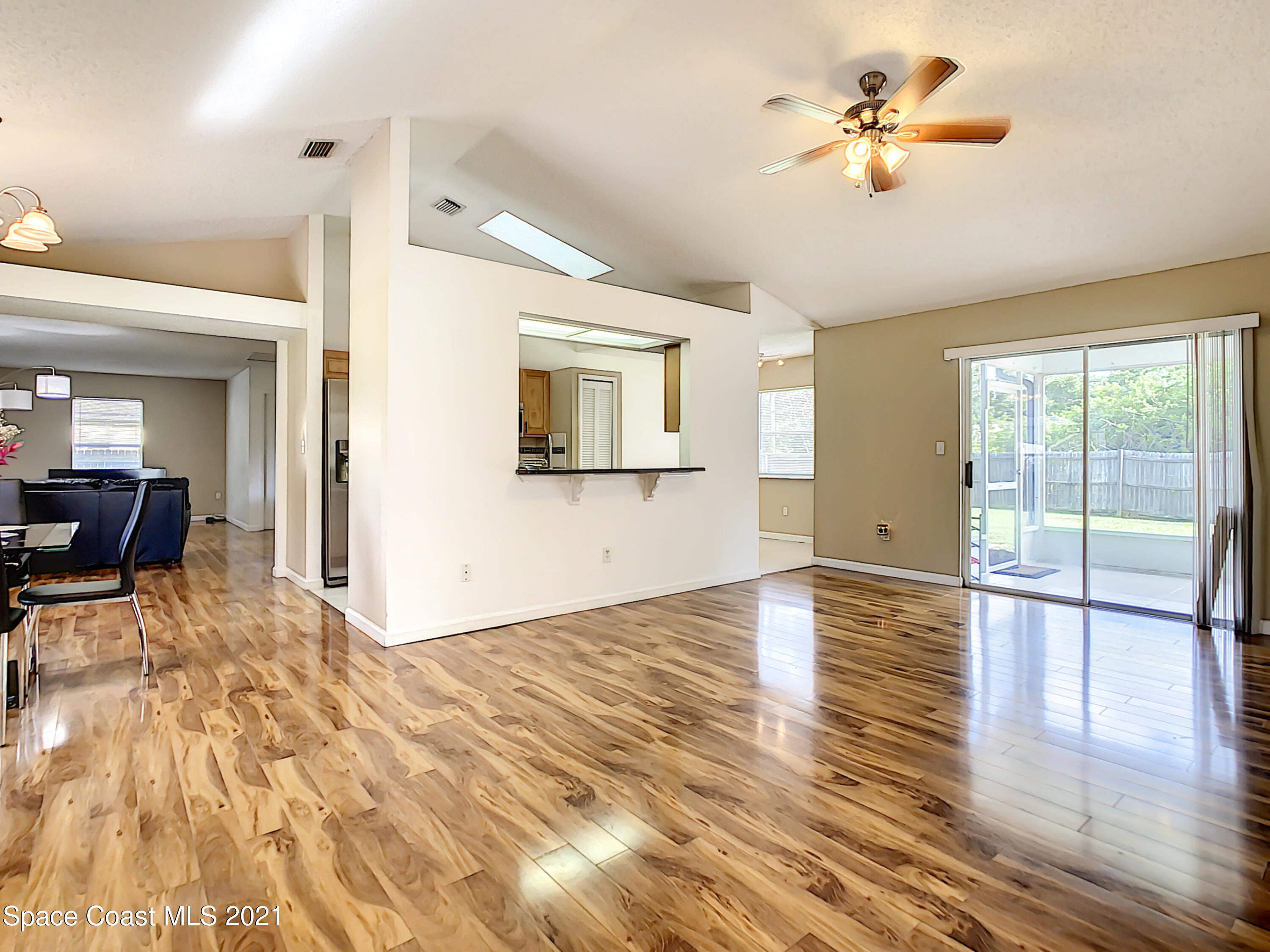 634 Waycross Road Southwest Palm Bay, FL 32908 - Photo 5 of 27 634 Waycross Road SW-13