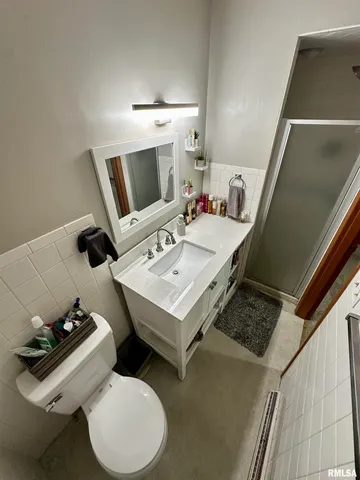 $218,000 | 3 Ivywood Drive, Jacksonville, IL 62650