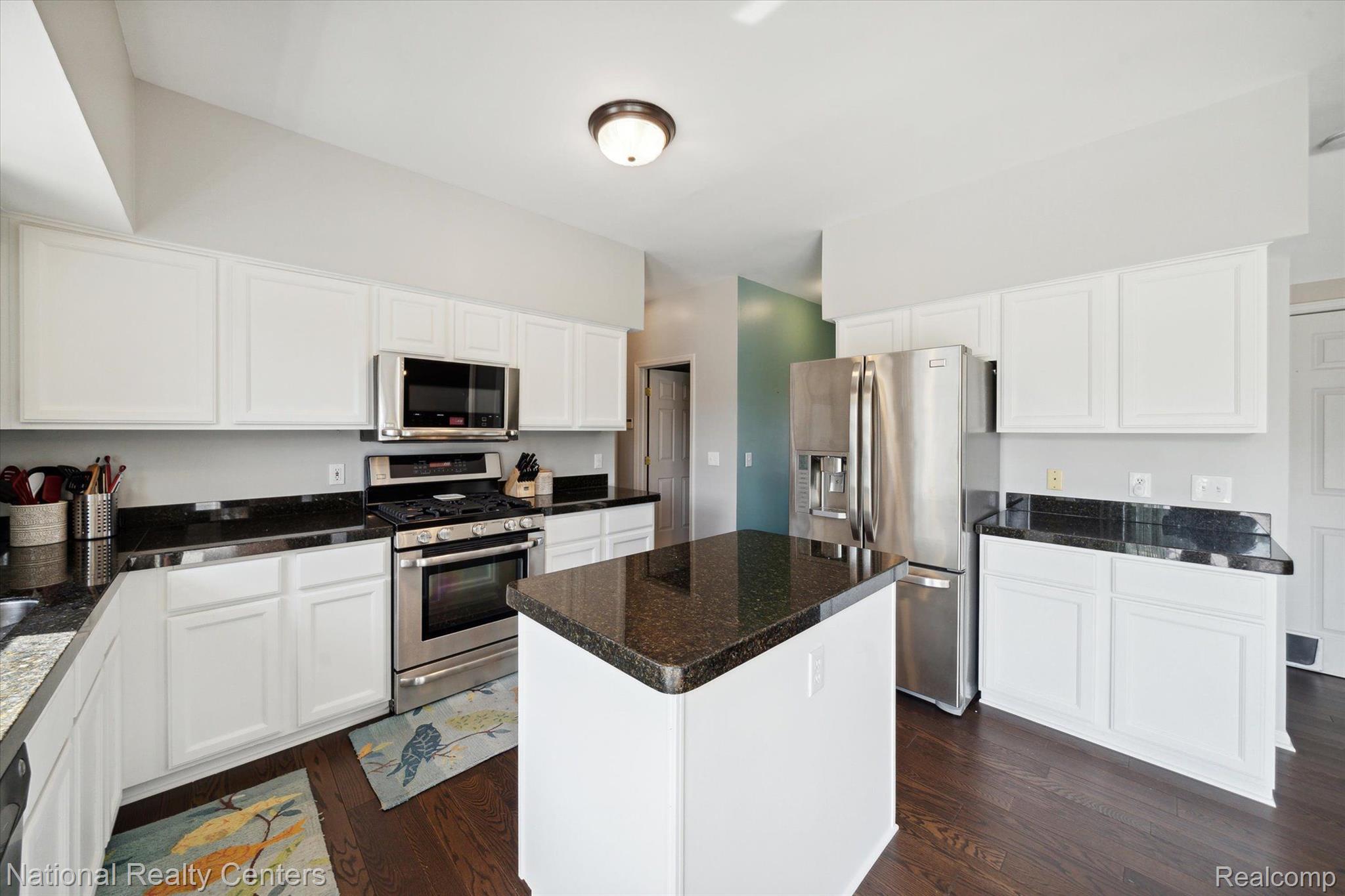 44559 Cherry Hill Road Canton, MI 48188 - Photo 21 of 50 Gallery Image 21