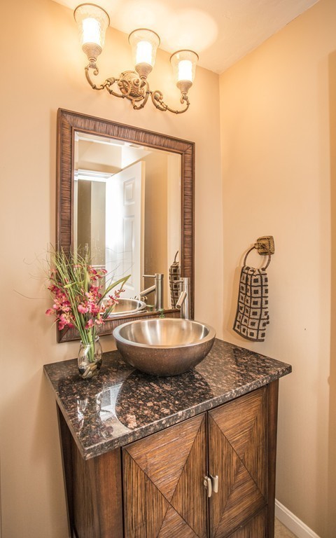 104 Meadow Lane, Unit 104 Randolph, MA 02368 - Photo 9 of 27 Gallery Image 9