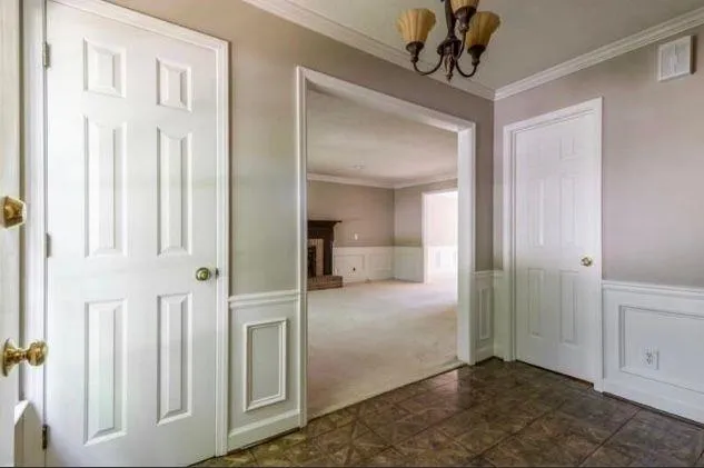 $2,300 | 637 Corbin Lake Court, Sandy Springs, GA 30350