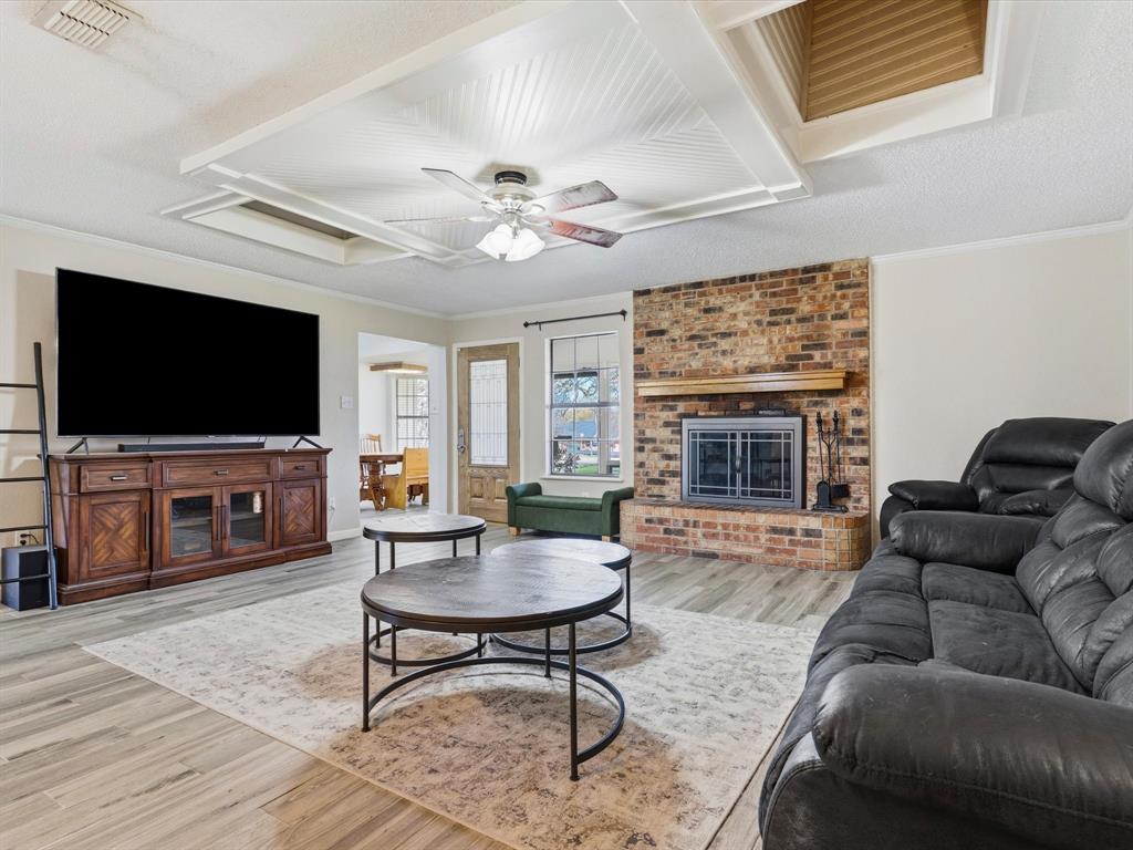 408 Canyon Trail Road Weatherford, TX 76087 - Photo 7 of 38