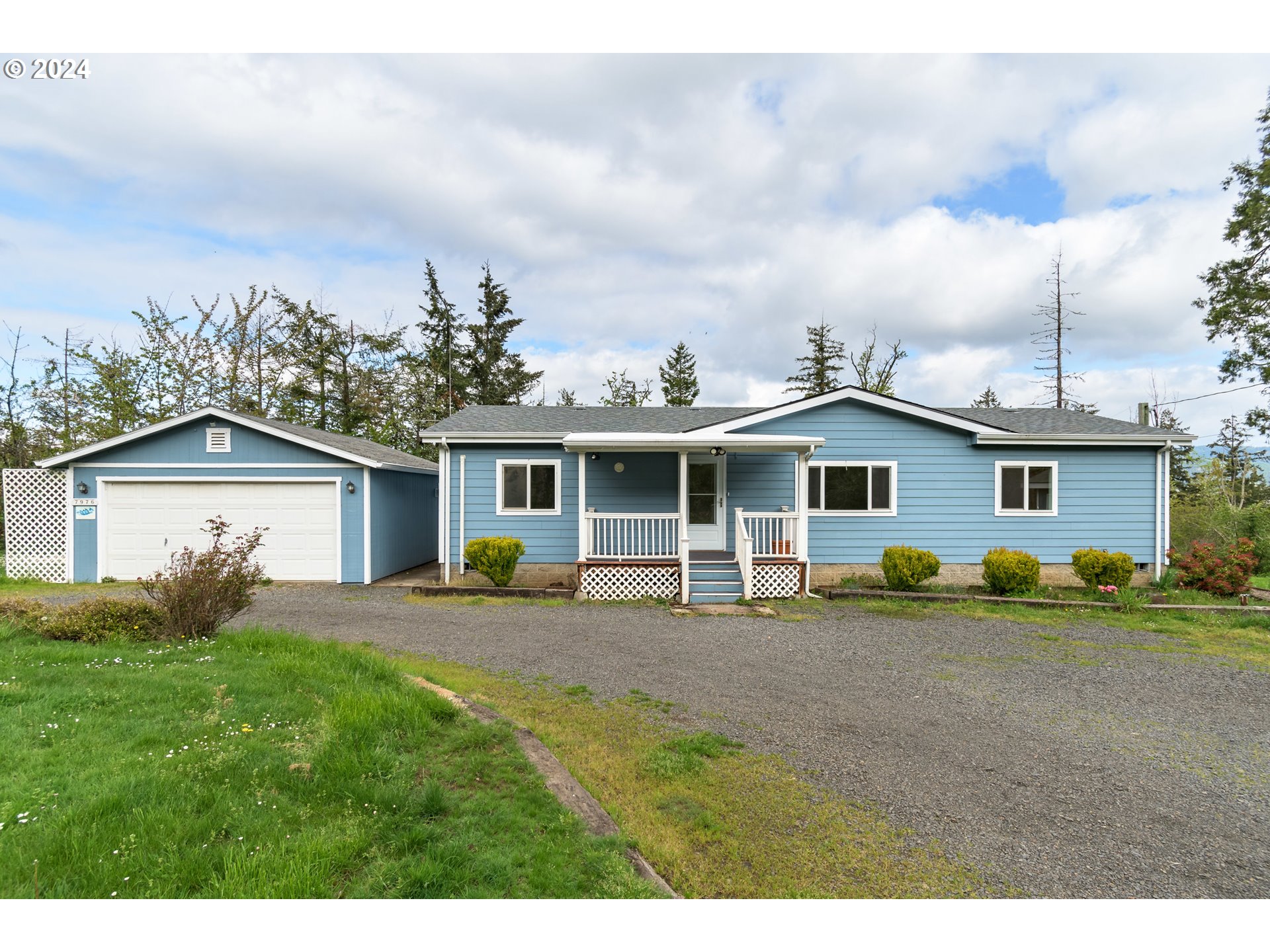 7976 South A Street Springfield, OR 97478 - Photo 2 of 24 Gallery Image 2