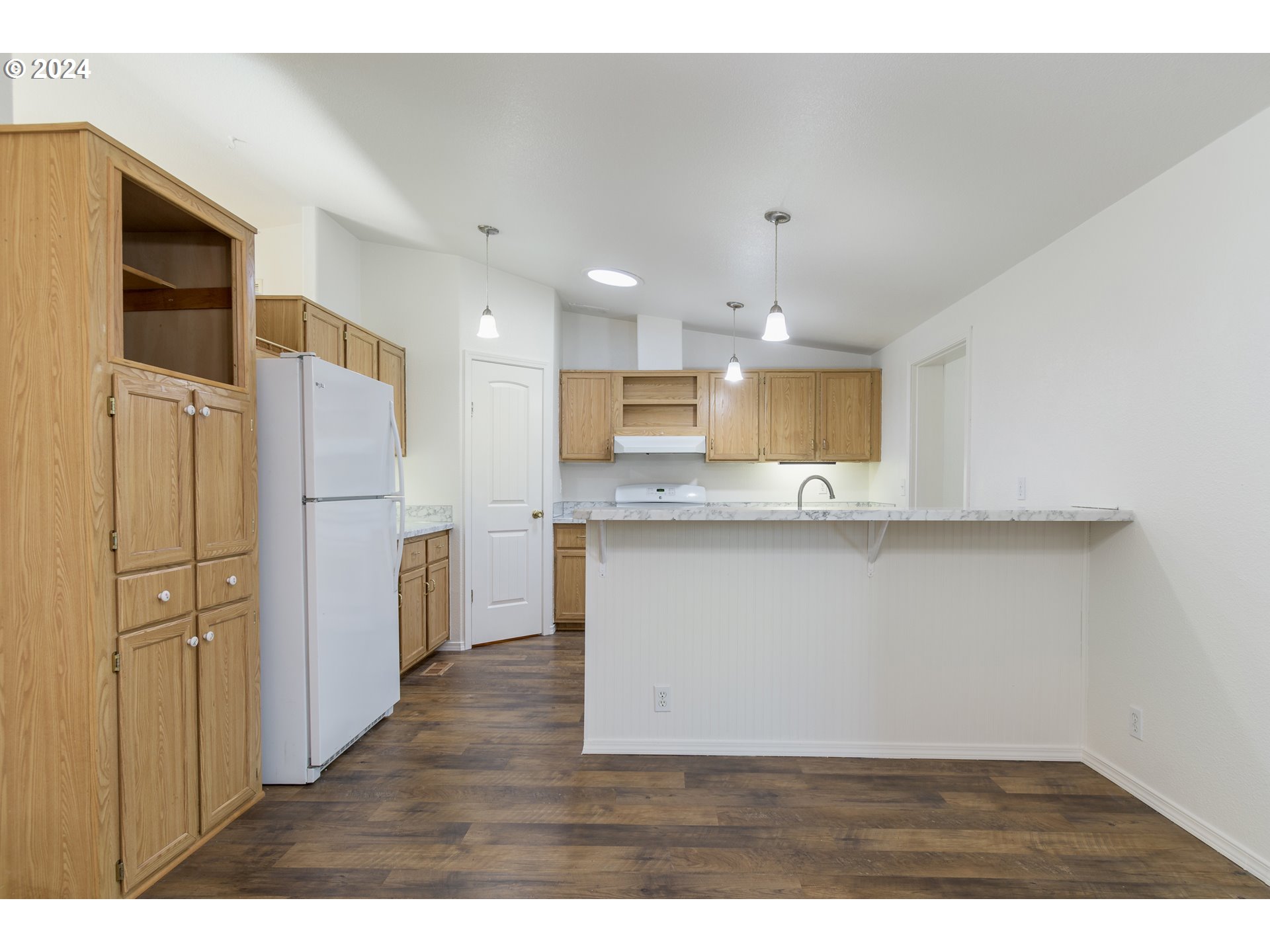 7976 South A Street Springfield, OR 97478 - Photo 8 of 24 Gallery Image 8