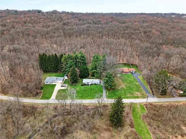 $200,000 | 1461 Lynnwood Drive, Hermitage, PA 16148