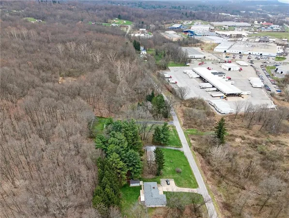 $200,000 | 1461 Lynnwood Drive, Hermitage, PA 16148