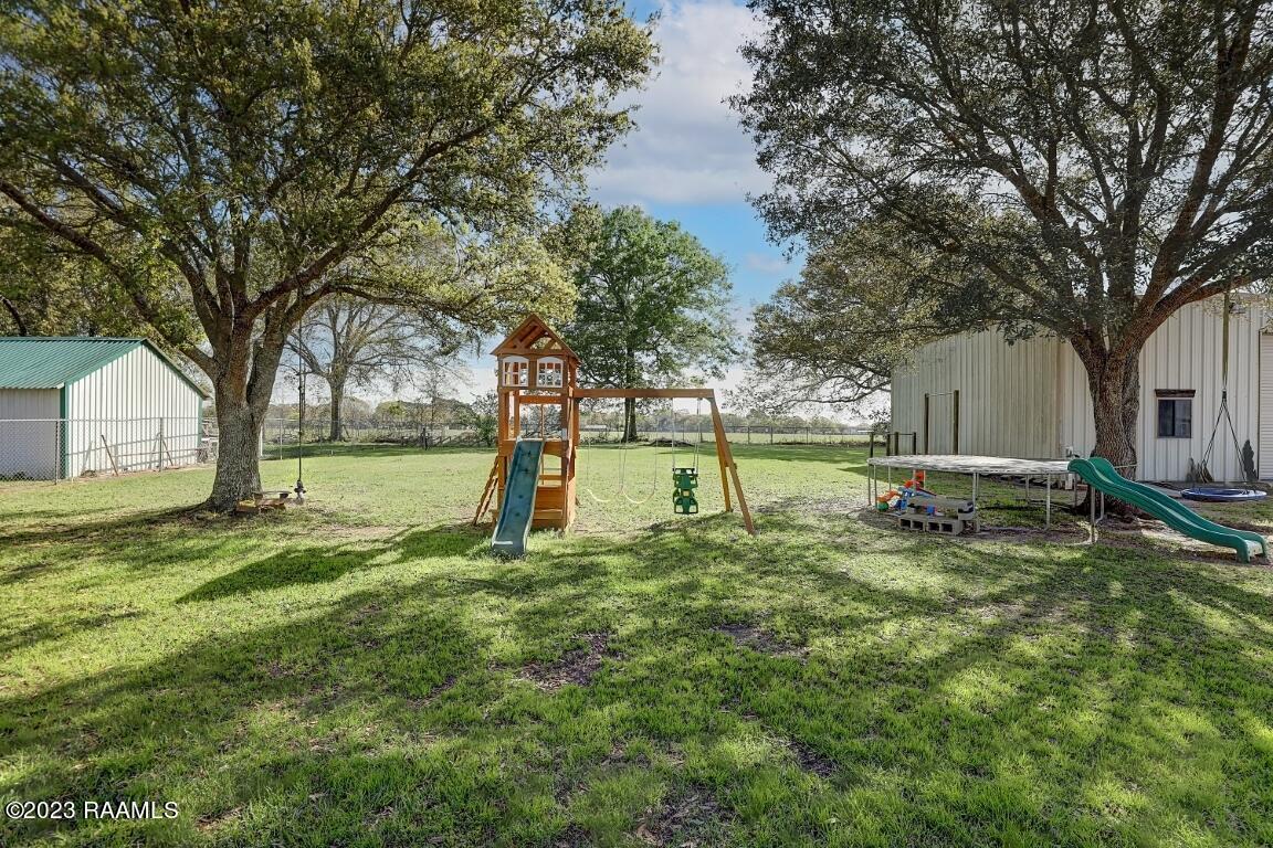 2801 Snapper Road New Iberia, LA 70560 - Photo 19 of 27 2801Snapper-4