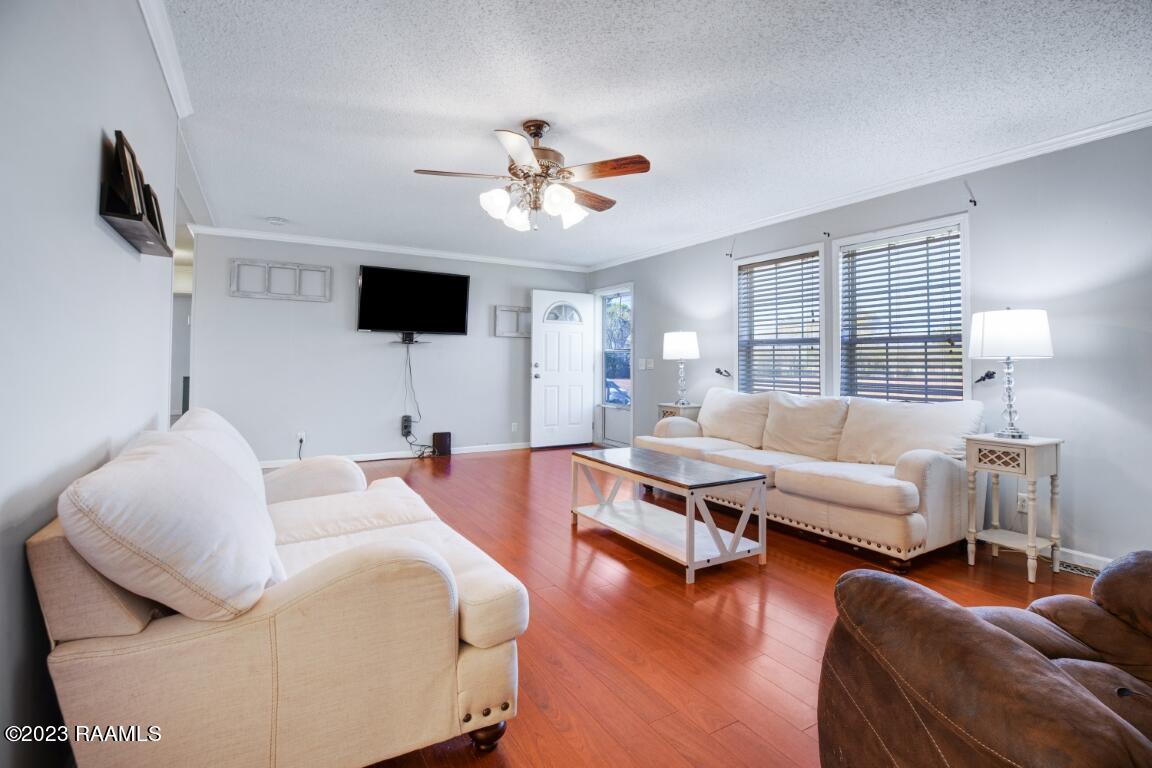 2801 Snapper Road New Iberia, LA 70560 - Photo 5 of 27 2801 Snapper Rd-2