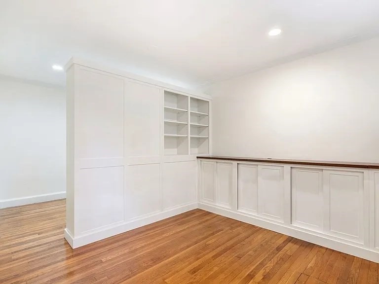549 Centre Street, Unit 2 Newton, MA 02458 - Photo 11 of 20
