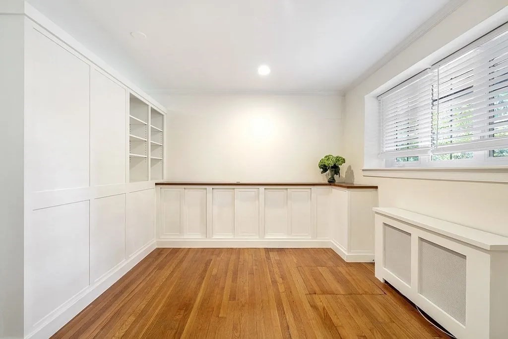 549 Centre Street, Unit 2 Newton, MA 02458 - Photo 12 of 20