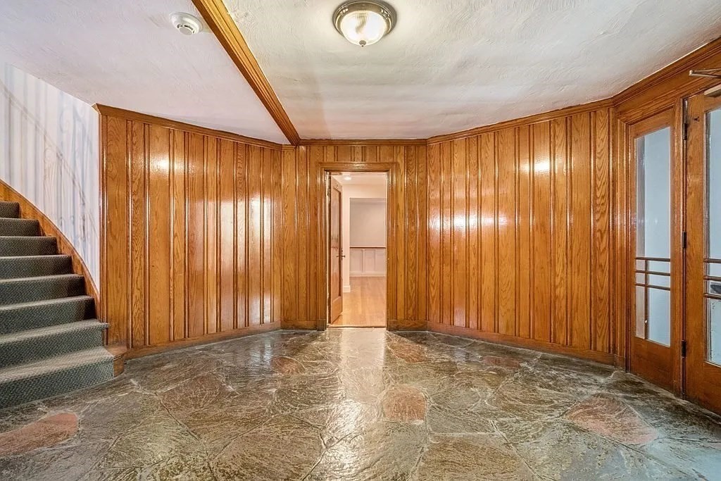 549 Centre Street, Unit 2 Newton, MA 02458 - Photo 15 of 20