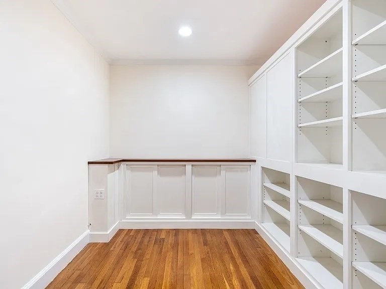 549 Centre Street, Unit 2 Newton, MA 02458 - Photo 9 of 20