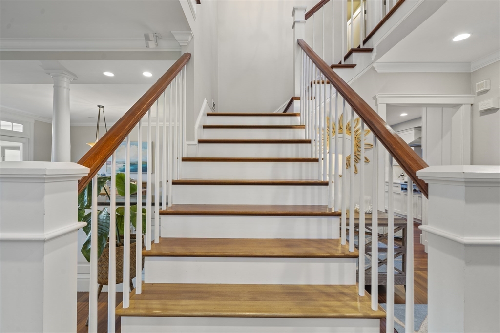 35 Bayberry Road Scituate, MA 02066 - Photo 17 of 39 a view of entryway