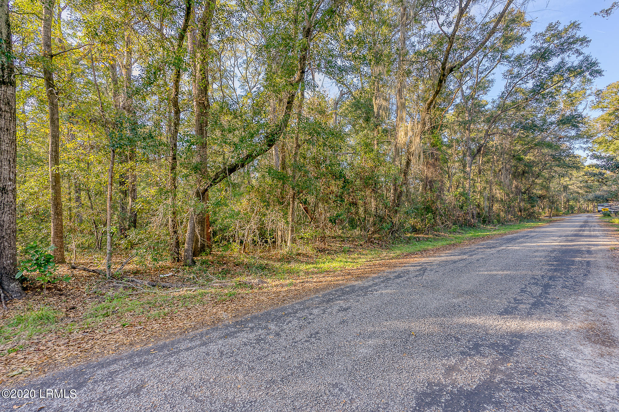 11 Hickory Road Beaufort, SC 29907 - Photo 1 of 4 2