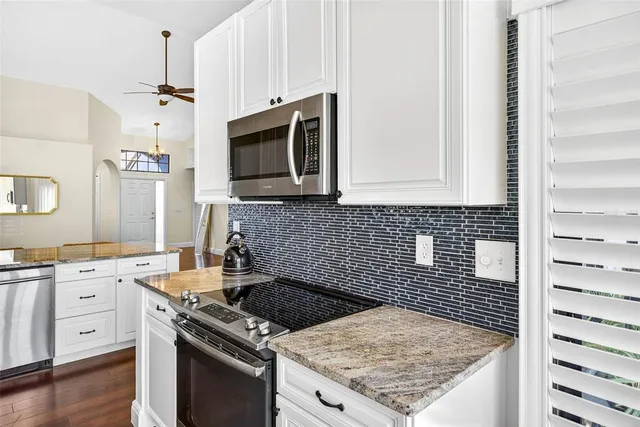 $2,500 | 4180 Brentwood Park Circle, Tampa, FL 33624