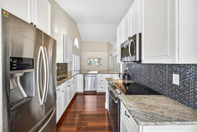 $2,500 | 4180 Brentwood Park Circle, Tampa, FL 33624