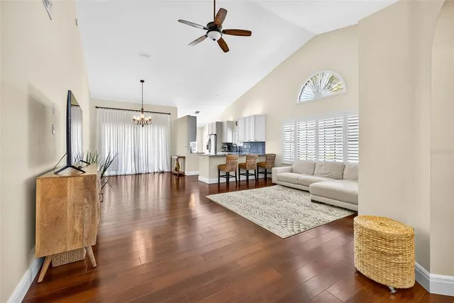 $2,500 | 4180 Brentwood Park Circle, Tampa, FL 33624