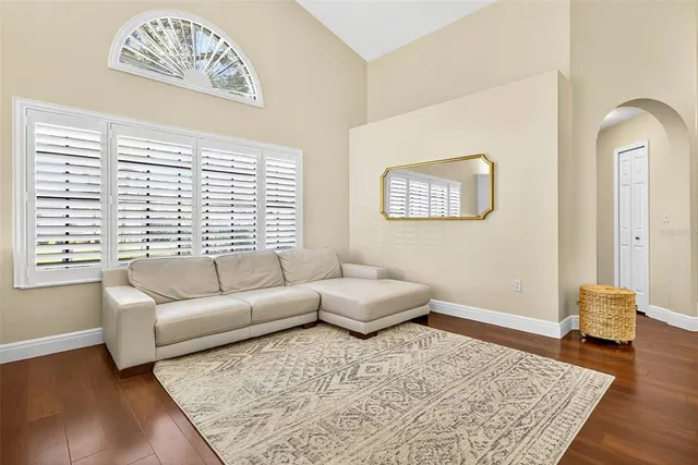 $2,500 | 4180 Brentwood Park Circle, Tampa, FL 33624