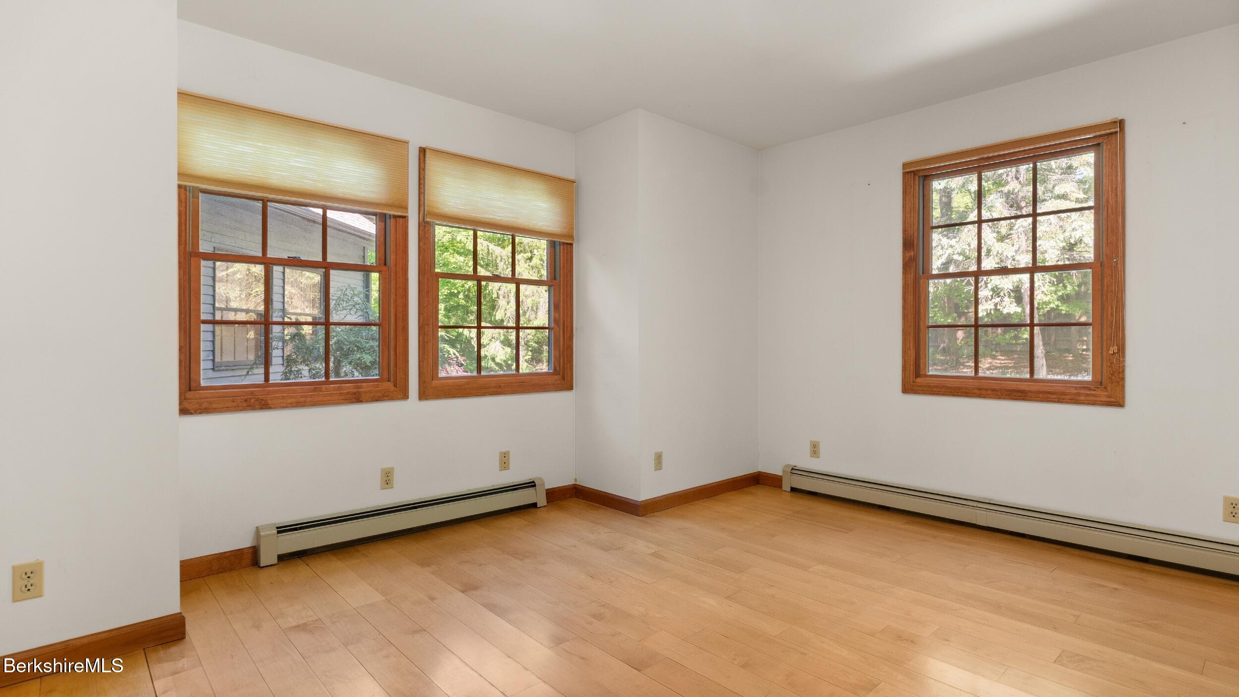 765 Canaan Road Richmond, MA 01254 - Photo 29 of 78 Office