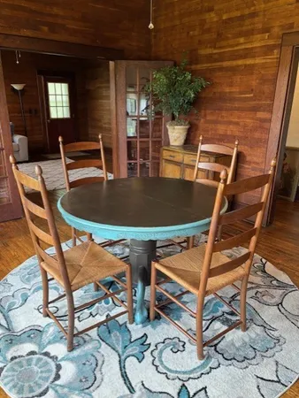 $1,800 | 80 North Bell Street, Hiawassee, GA 30546