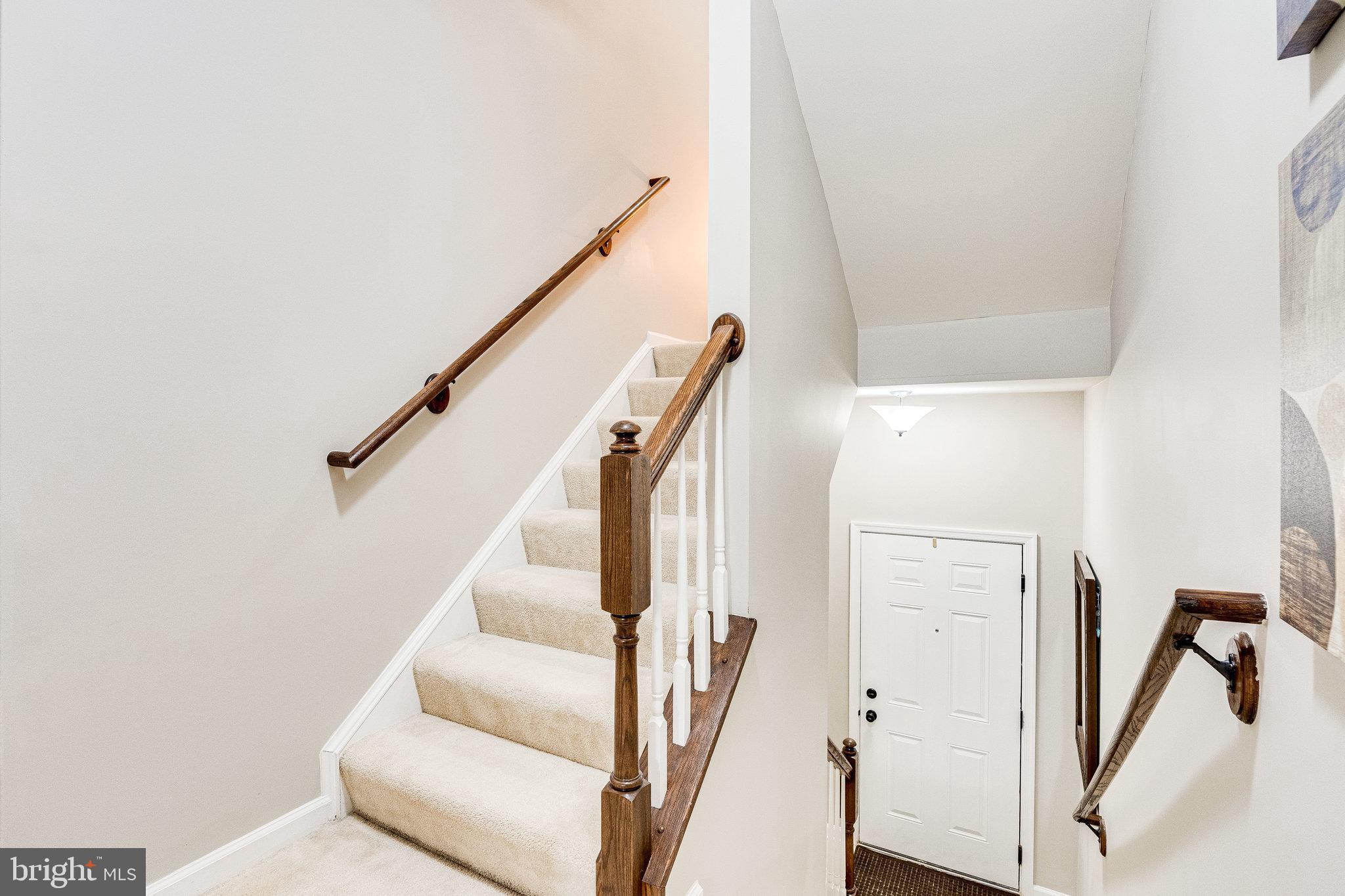 24681 Footed Ridge Terrace Sterling, VA 20166 - Photo 4 of 48 Stairs