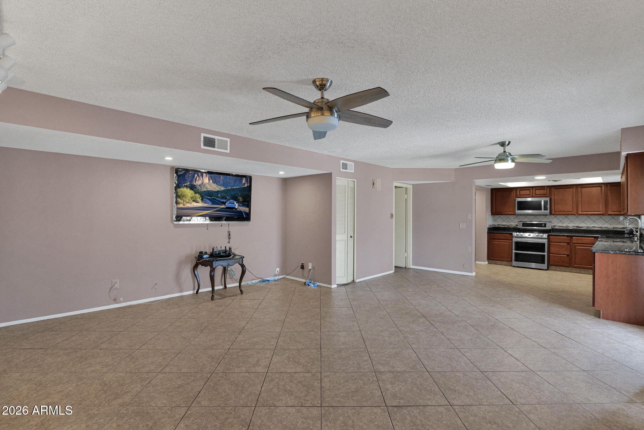 5640 West Redfield Road Glendale, AZ 85306 - Photo 8 of 27 8-web-or-mls-P1725858
