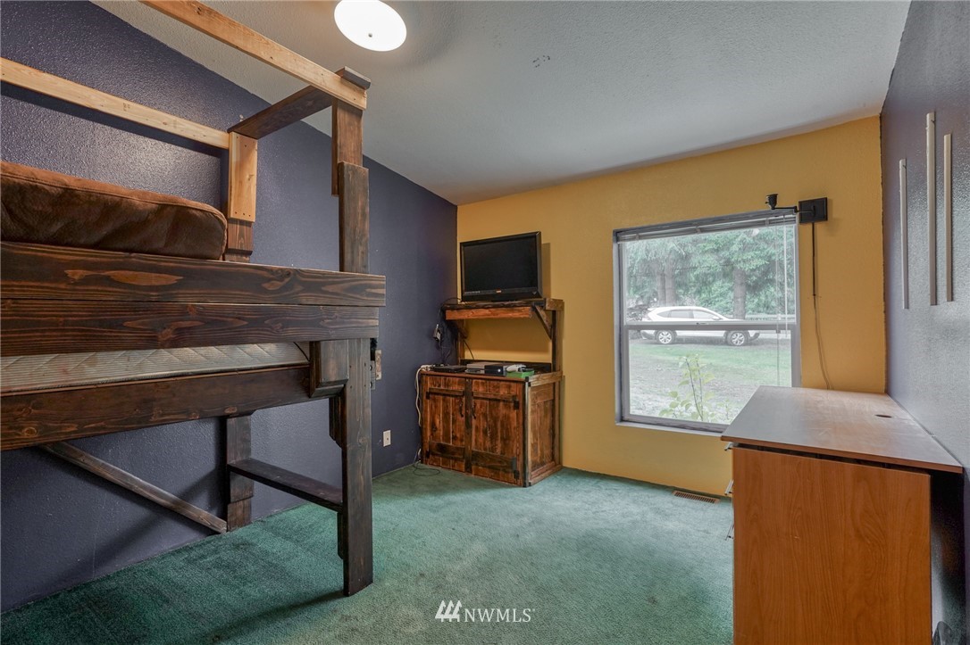 19945 Parson Creek Road Sedro-Woolley, WA 98284 - Photo 14 of 25 Gallery Image 14