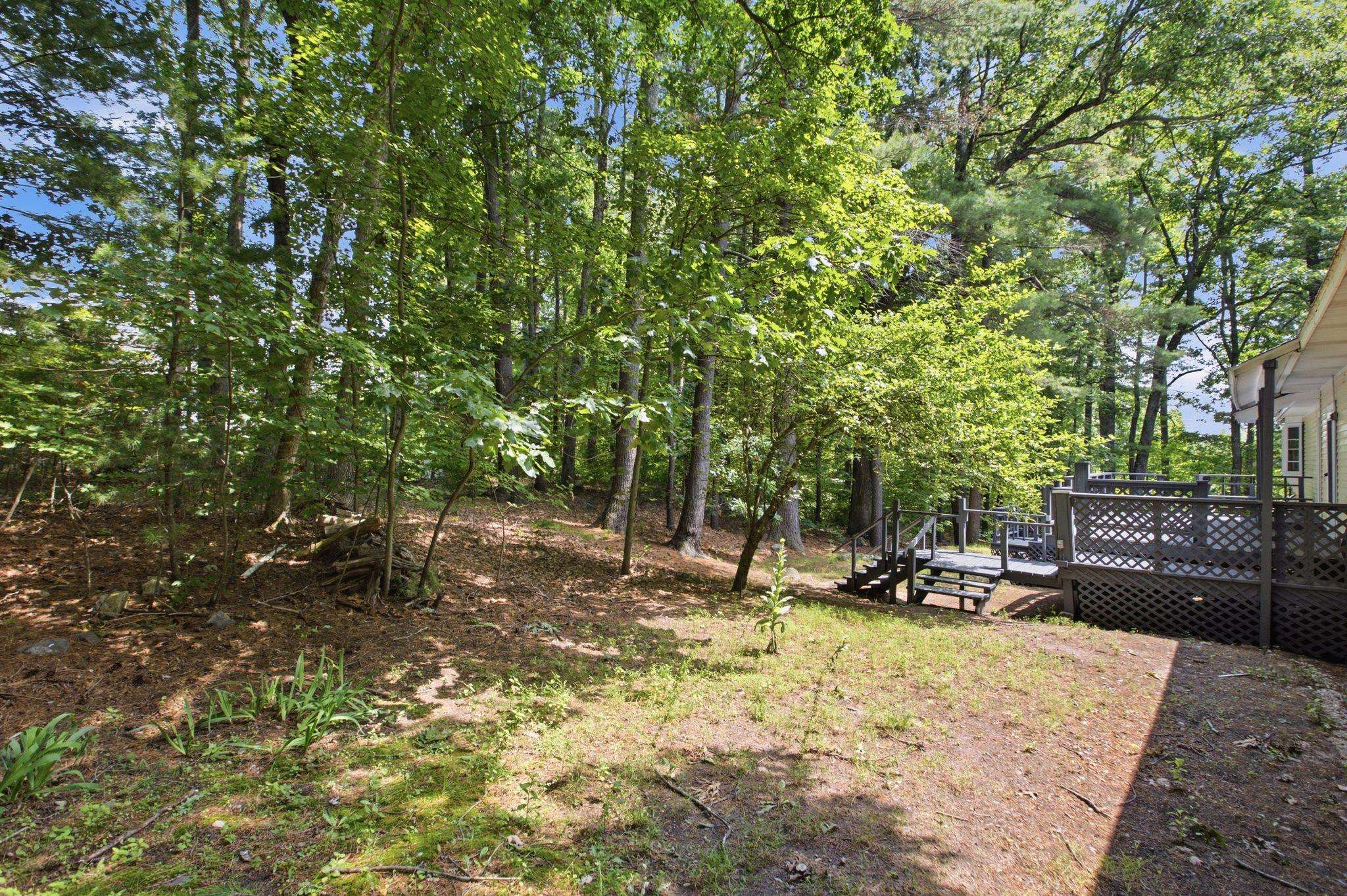 37 Hall Road Londonderry, NH 03053 - Photo 18 of 20