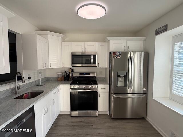 52 Renee Court Jackson, NJ 08527 - Photo 3 of 24 a kitchen with a sink appliances and cabinets