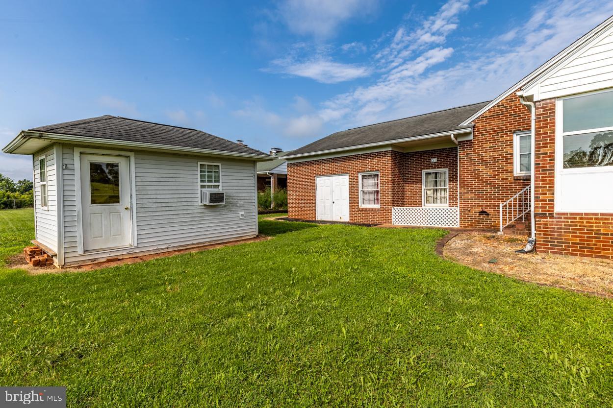 11437 Knolls Road Orange, VA 22960 - Photo 9 of 46 Gallery Image 9