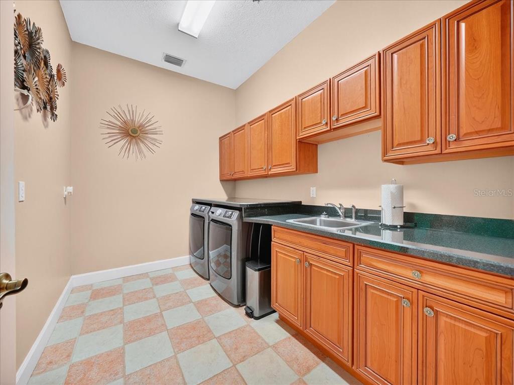 1727 Stream Avenue Sebring, FL 33875 - Photo 37 of 50