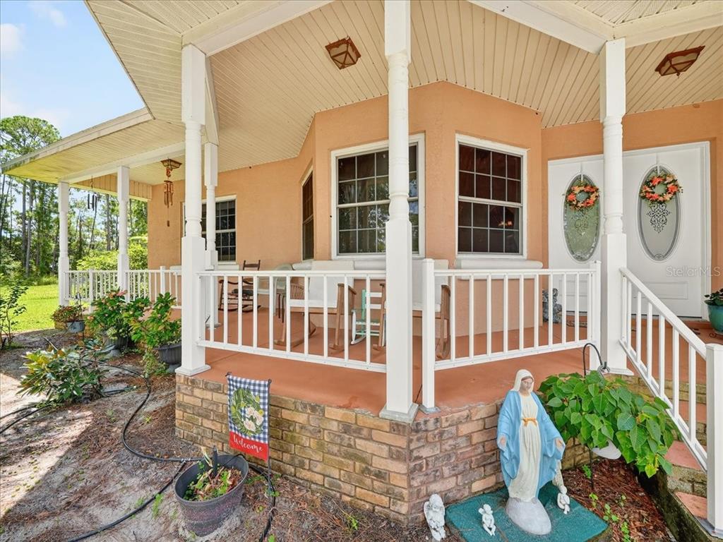 1727 Stream Avenue Sebring, FL 33875 - Photo 4 of 50