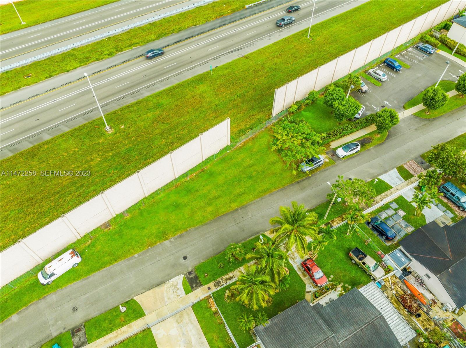 256 Sw Street Homestead, FL 33032 - Photo 8 of 12 Photo 8