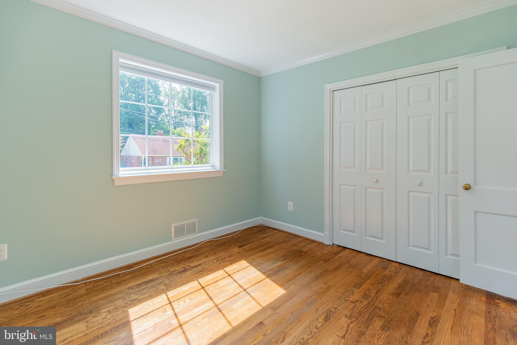 10012 Portland Road Silver Spring, MD 20901 - Photo 22 of 53