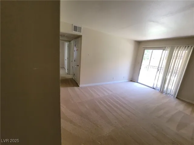 $1,175 | 5121 River Glen Drive, Unit 143, Las Vegas, NV 89103