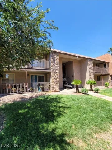 $1,175 | 5121 River Glen Drive, Unit 143, Las Vegas, NV 89103