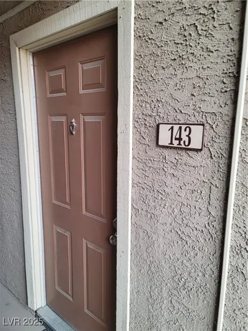 $1,175 | 5121 River Glen Drive, Unit 143, Las Vegas, NV 89103