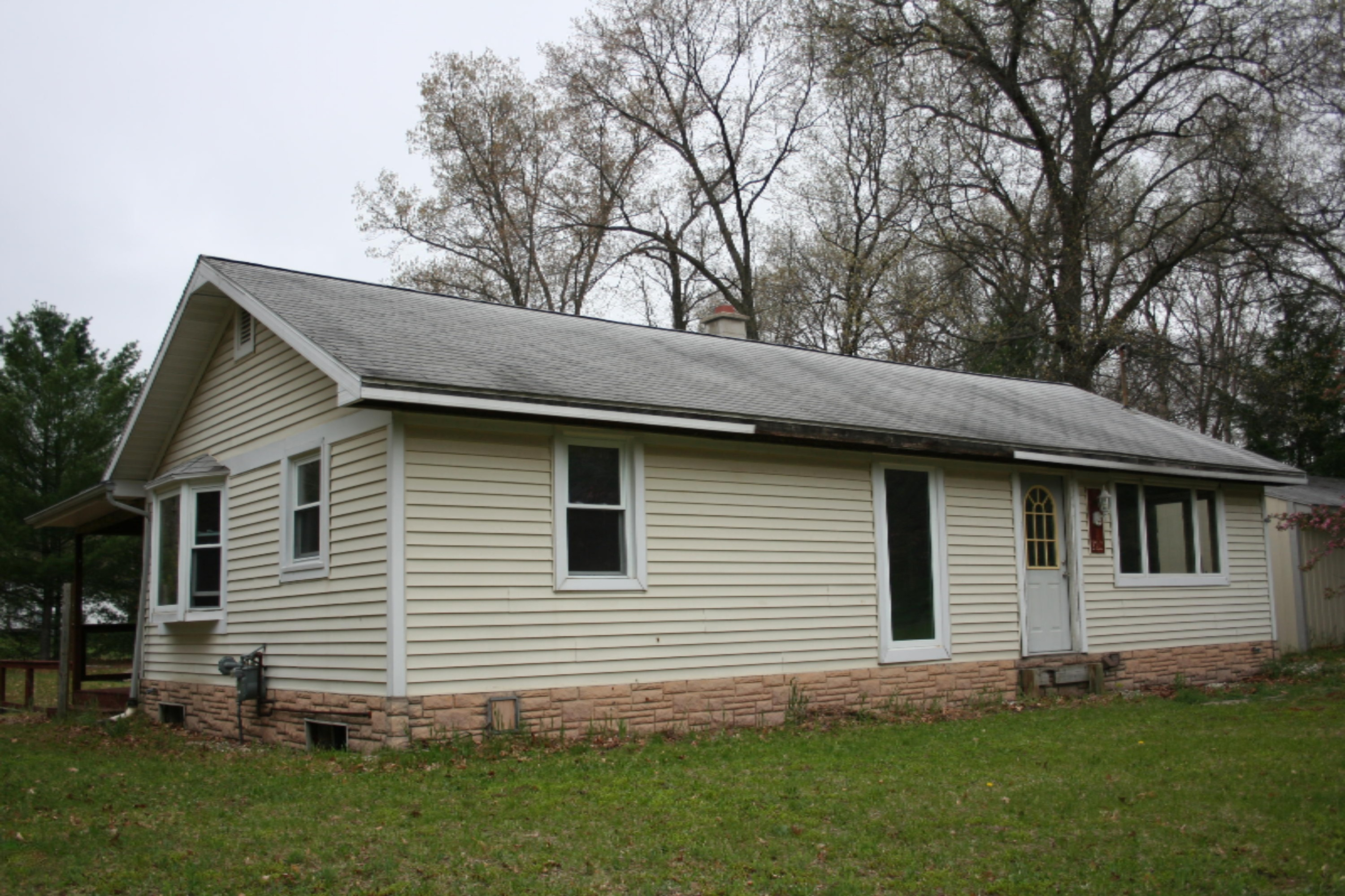 123 South Walhalla Road Branch, MI 49402 - Photo 1 of 27 123 Walhalla