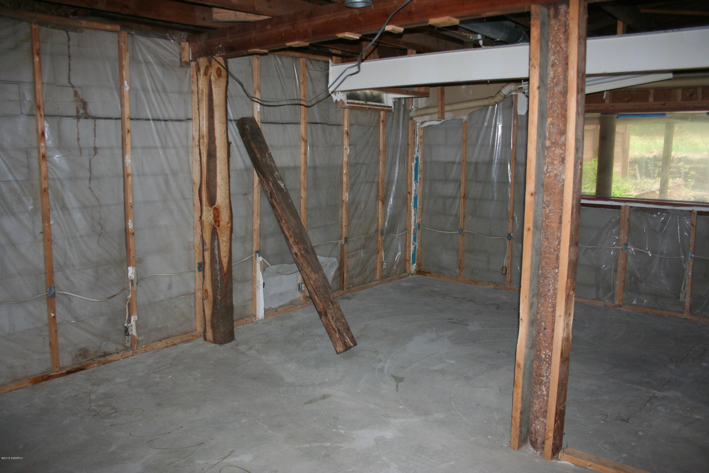 123 South Walhalla Road Branch, MI 49402 - Photo 10 of 27 IMG_8844