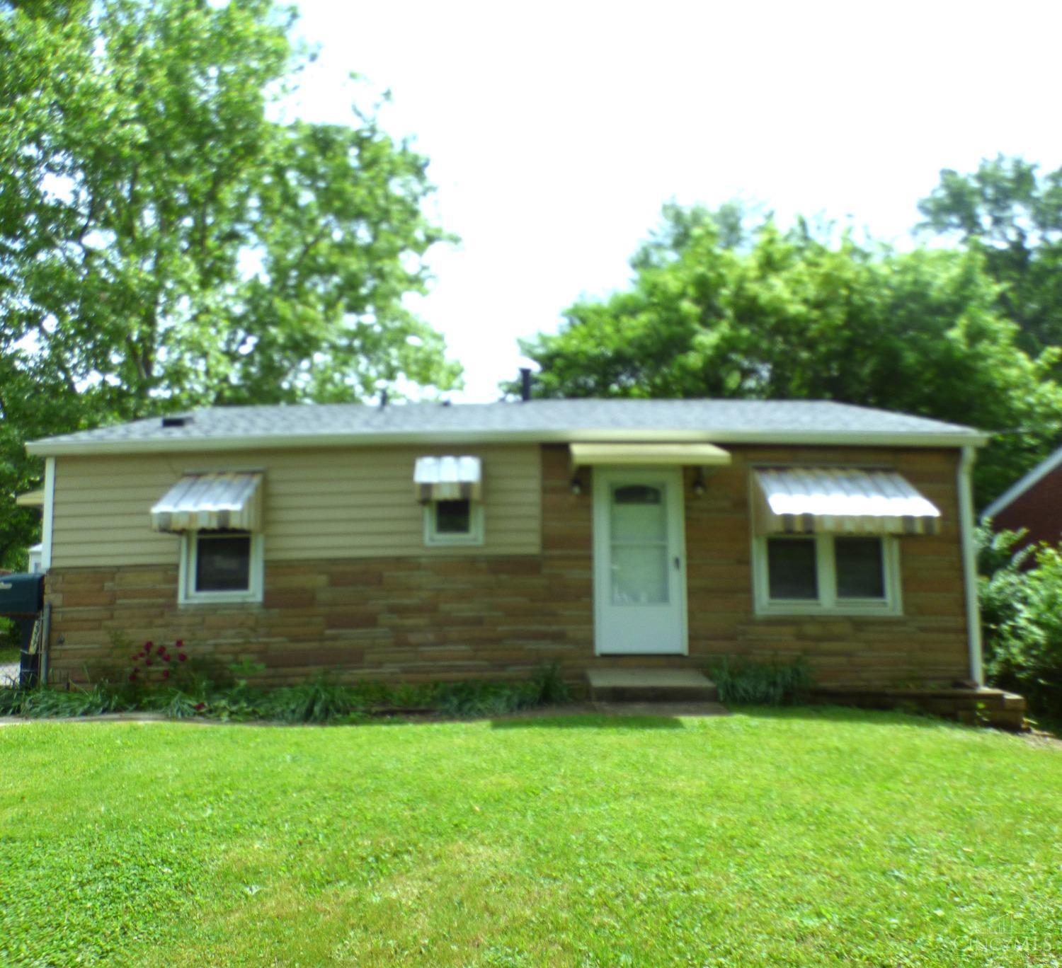 2317 Miles Road Cincinnati, OH 45231 - Photo 1 of 19
