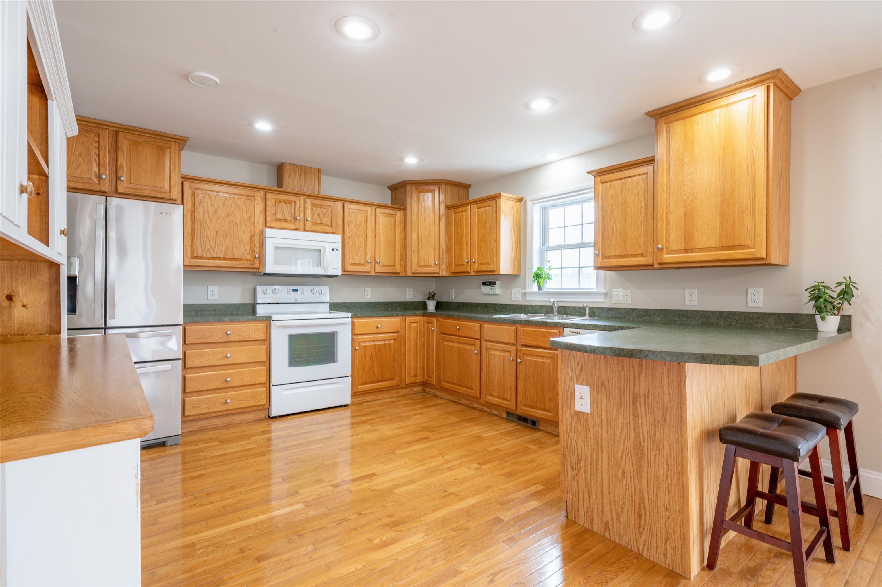 2 Cielo Drive Dover, NH 03820 - Photo 6 of 28