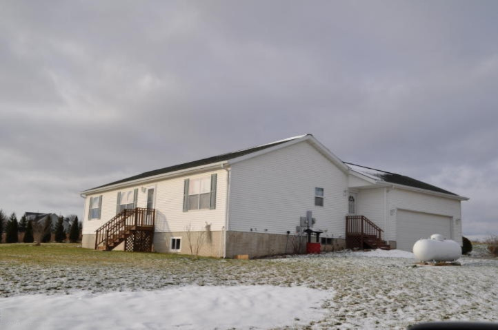 2622 Bonanza Road Lake Odessa, MI 48849 - Photo 4 of 17 20161230215455951843000000-o