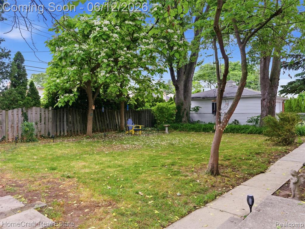 1775 North Gulley Road Dearborn Heights, MI 48127 - Photo 32 of 45