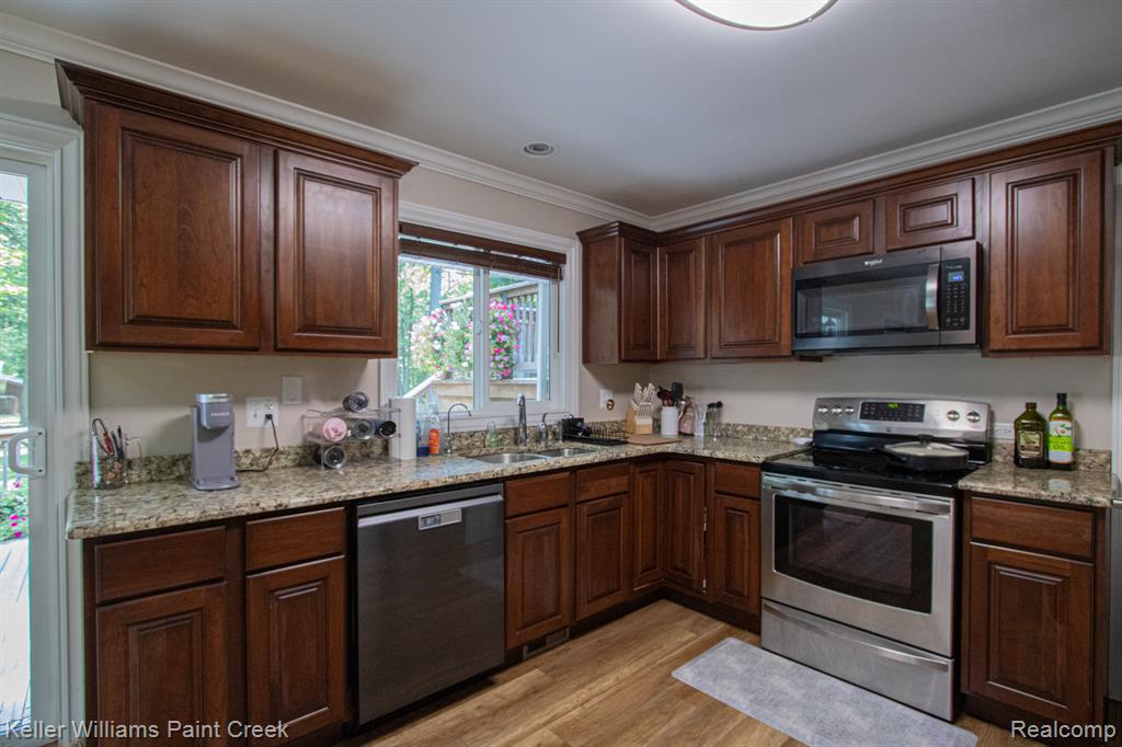 27200 Irwin Road Richmond, MI 48062 - Photo 9 of 38 Gallery Image 9