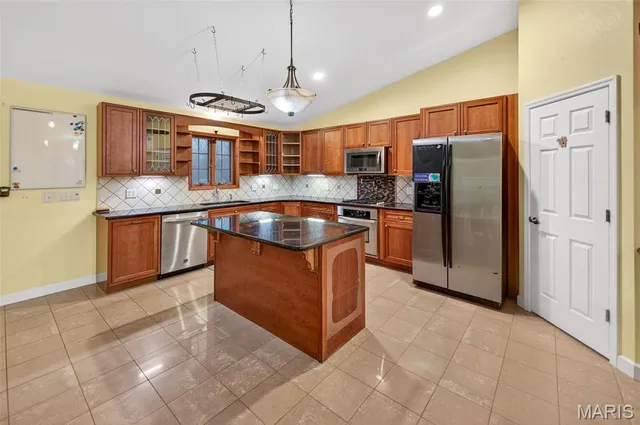 $450,000 | 5410 Lrc Road, Waterloo, IL 62298