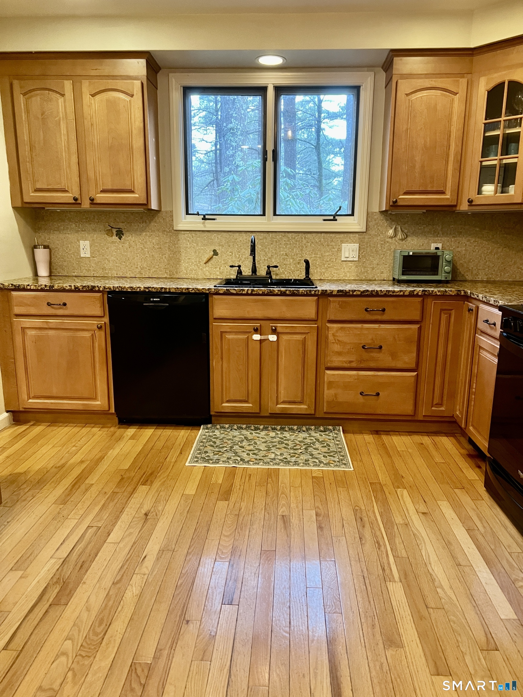 473 Evergreen Road Torrington, CT 06790 - Photo 14 of 40