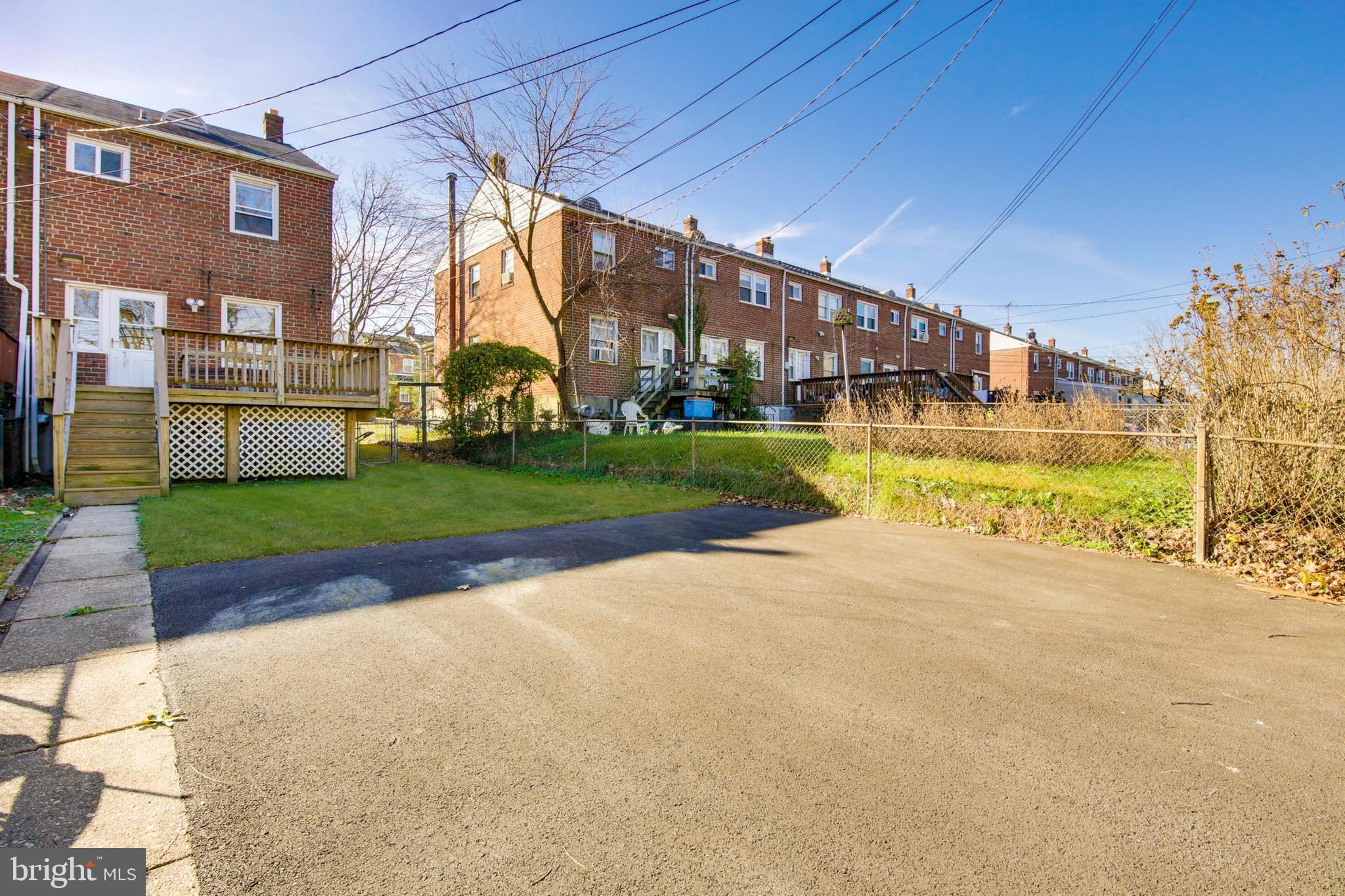 1050 Elm Road Baltimore, MD 21227 - Photo 22 of 32