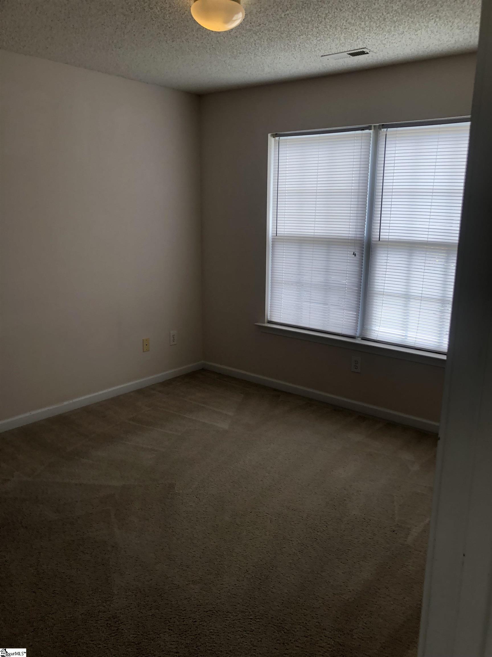 102 Saybrook Road Simpsonville, SC 29681 - Photo 11 of 18