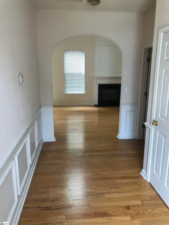 $1,895 | 102 Saybrook Road, Simpsonville, SC 29681